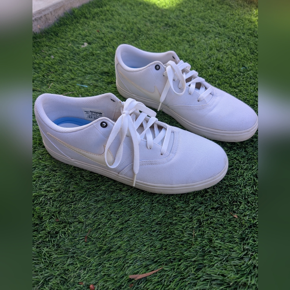 Nike White Sneakers - Men's